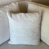 COJÍN CREMA ZIGZAG